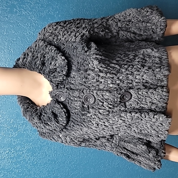 Size medium cardigan from forever 21 - Picture 1 of 6
